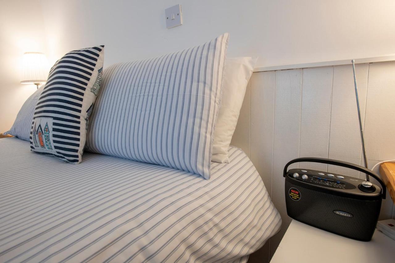 Beachcomber Cottages Ballyconneely Esterno foto